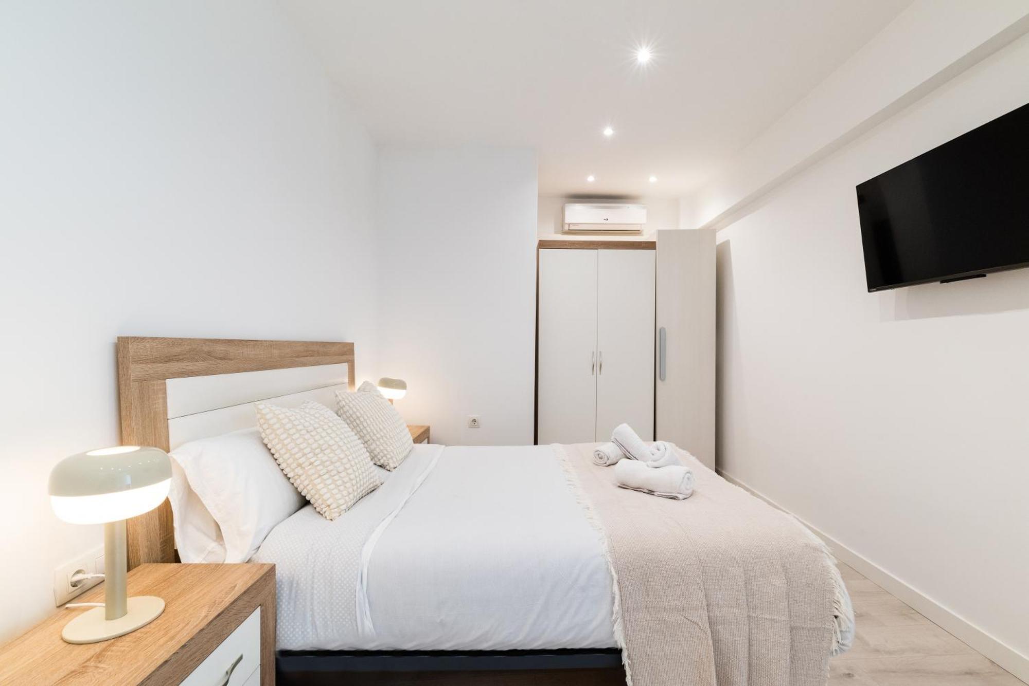 Wekey Homes Granada, Elvira Suites Centro Bagian luar foto