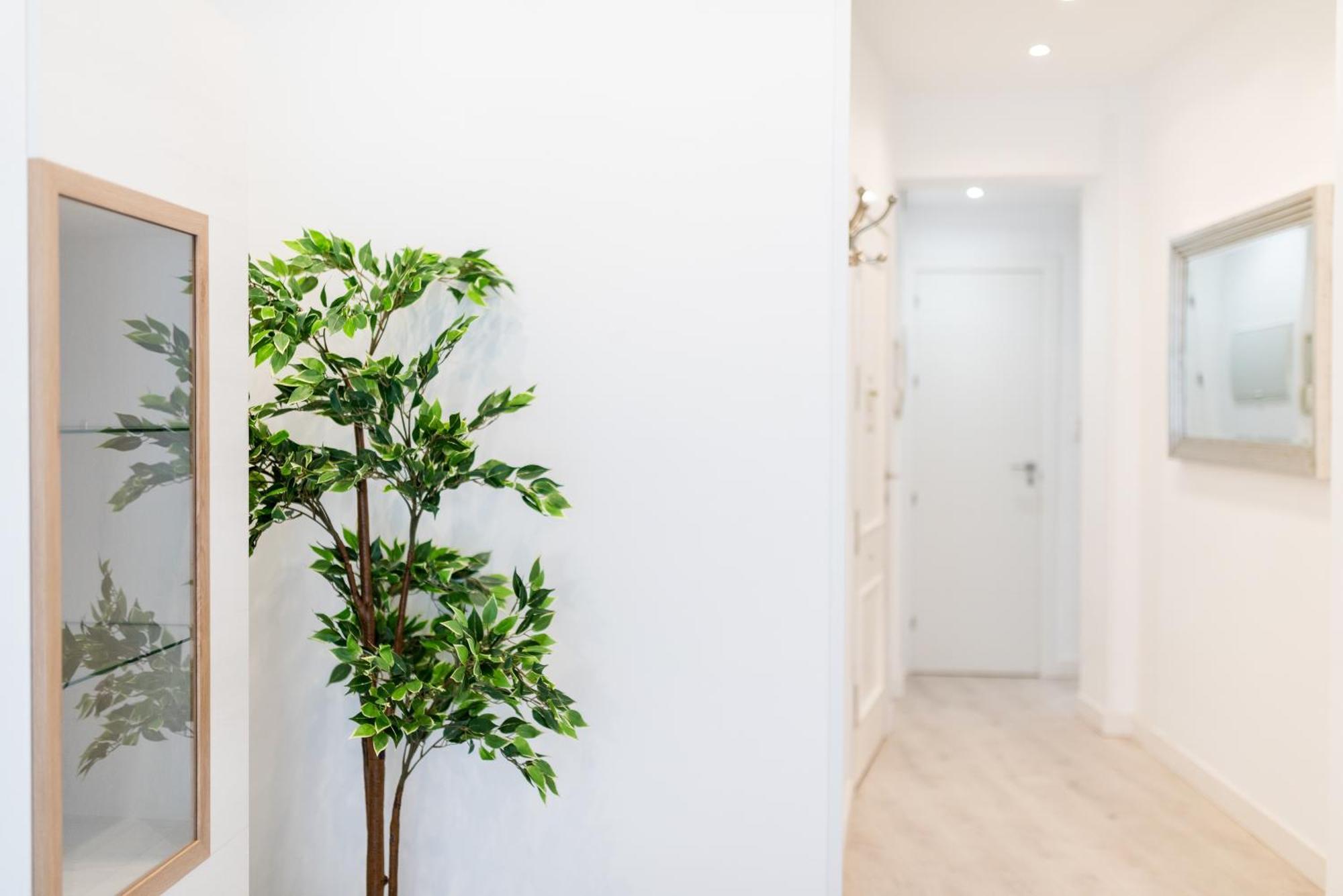 Wekey Homes Granada, Elvira Suites Centro Bagian luar foto