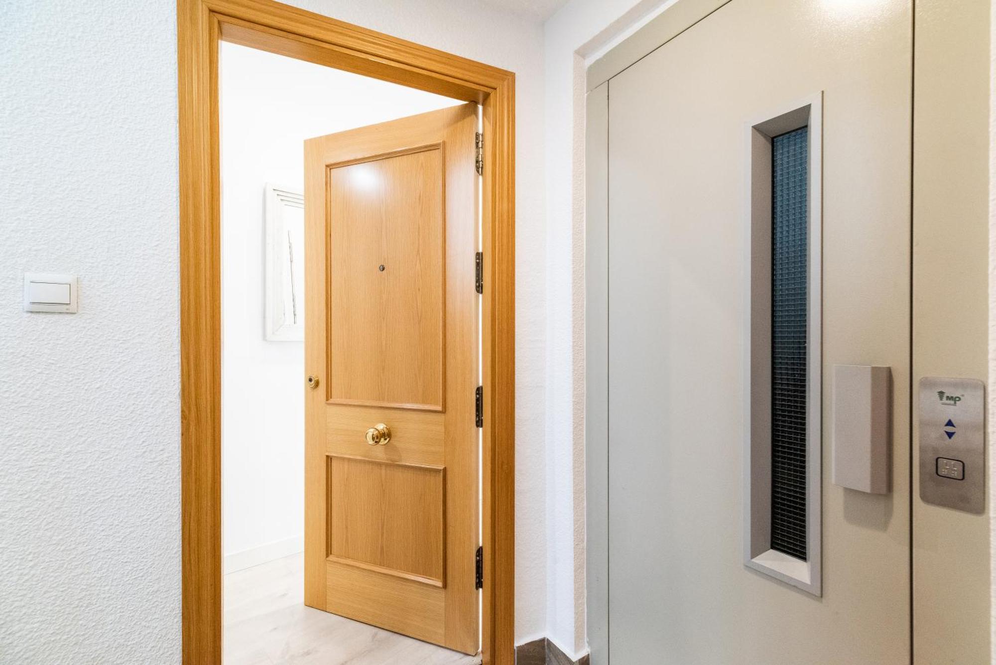 Wekey Homes Granada, Elvira Suites Centro Bagian luar foto